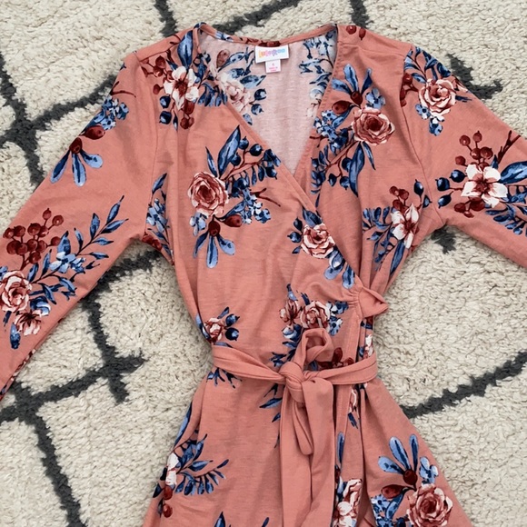 Lularoe Peach floral Michelle Dress - Picture 6 of 10
